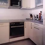 Familie Kinz Im Haus Zalim براند